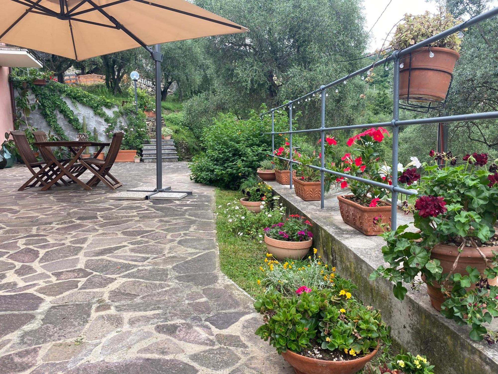 Villa Giovanna Apt A Sestri Levante Buitenkant foto